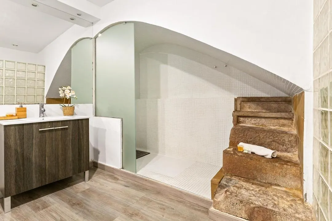 Fabulous & Unforgettable Hotel Barcelona 0*,